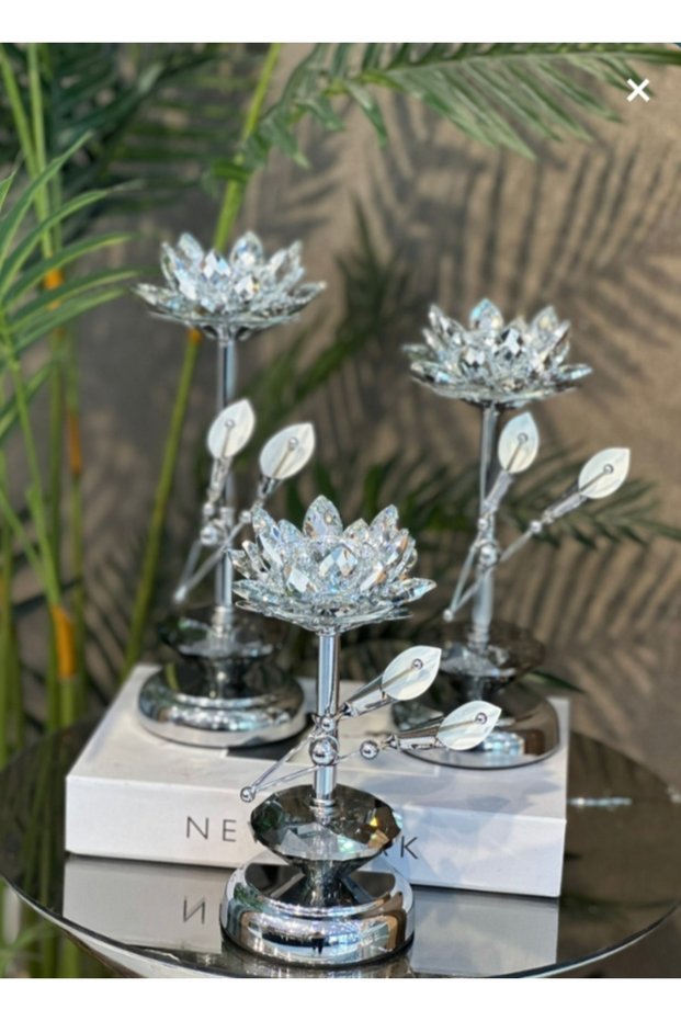 Çiçek Detaylı Kristal Lotus Mumluk Gümüş